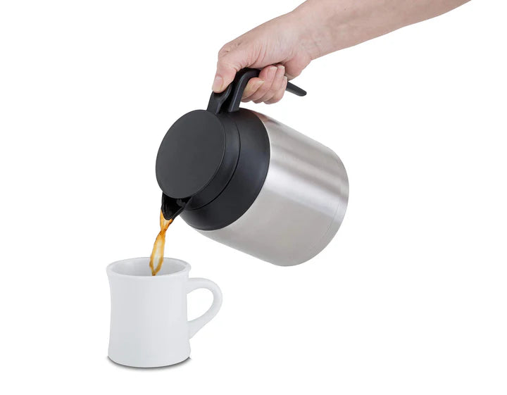 8-CUP ONE-TOUCH COFFEE MAKER - CHROME